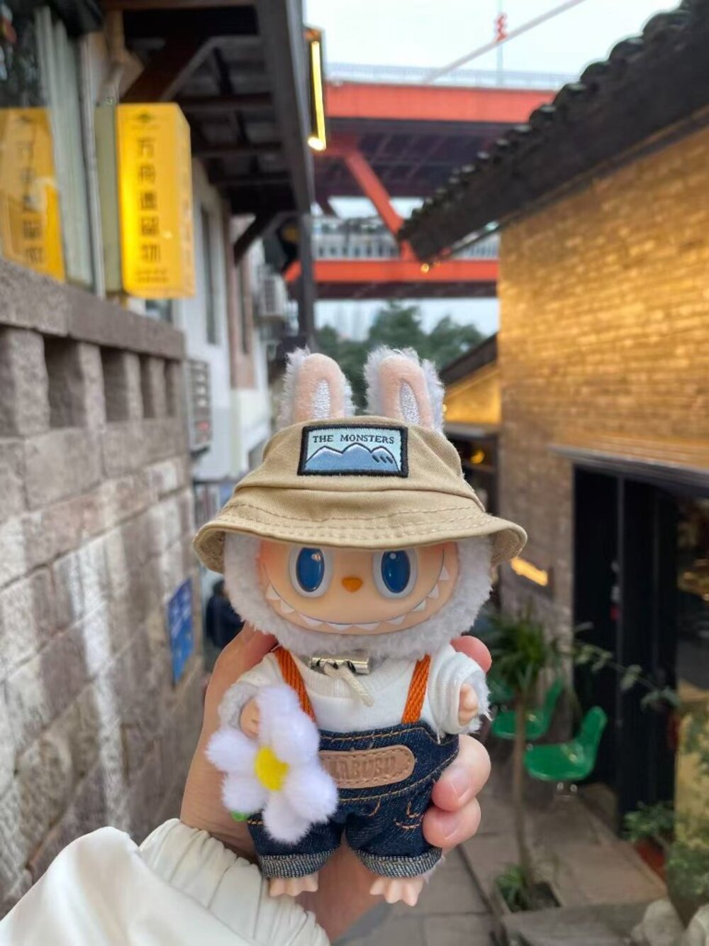 POP MART Labubu Fall in Wild Confirmed Figure - Picture 4 of 4